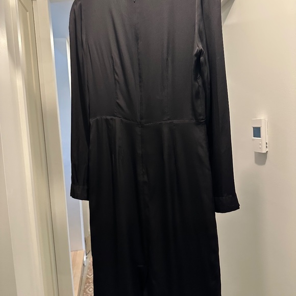 Acne Studios Black silk Pencil midi dress with long sleeves - Picture 3 of 7